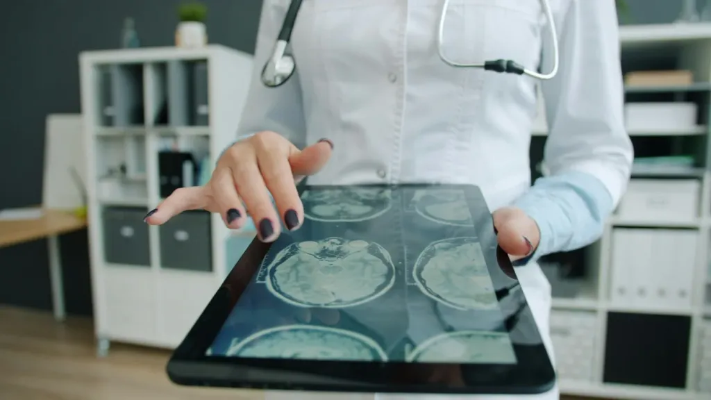 Co zawiera opis badania radiologicznego wykonany w systemie teleradiologii (foto)